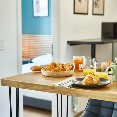 Be-3d - F3 Pour 1-4 Pers Au 3ème étage Au Centre De *