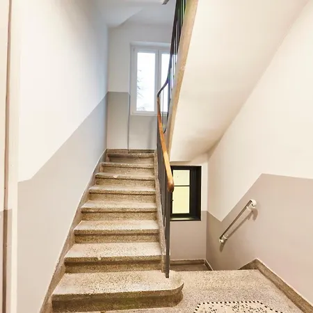 Be-3d - F3 Pour 1-4 Pers Au 3ème étage Au Centre De Apartamento Mulhouse